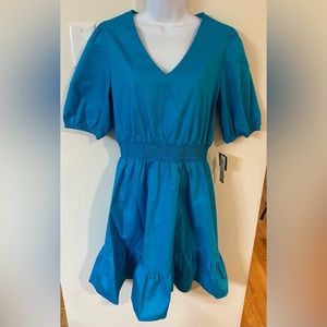 52 Seven Women’s V Neck Teal Summer Dress NWT Size Small